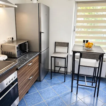 Geräumige Mit Parkplatz Und Wintergarten Apartment Iserlohn